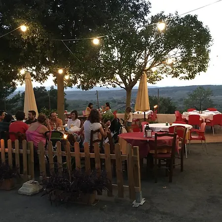 Casa Rural Montcabrer *